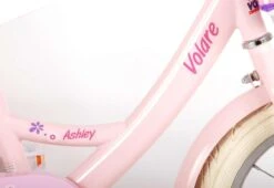 Volare Ashley Kinderfiets - Meisjes - 14 Inch - Roze - 95% Afgemonteerd -Speelgoed 1200x828 2
